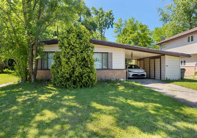 Homes for sale in Park Forest, IL | 329 Somonauk St, Park Forest, IL 60466 | MLS# 12663630