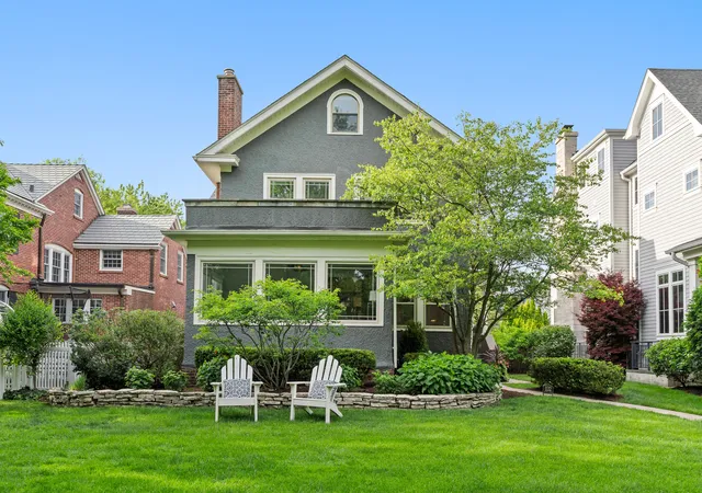 2nd image of 1132 Ashland Ave, Wilmette, IL 60091 | MLS# 12663645