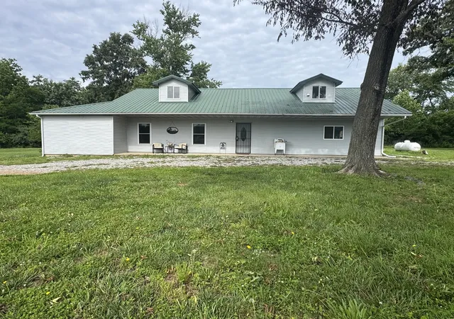 1st image of 1669 Us Hwy 45 Hwy, Cisne, IL 62823 | MLS# 12663662