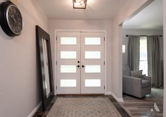 5th image of 2 Dogwood Rd, Rolling Meadows, IL 60008 | MLS# 12663682