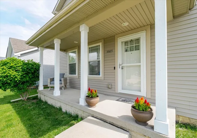 Homes for sale in Normal, IL | 3585 Silverado Trl, Normal, IL 61761 | MLS# 12663687