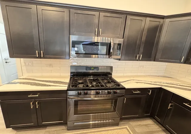 5th image of 548 Mihelich Ln, Lockport, IL 60441 | MLS# 12663718