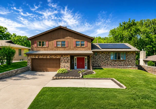 1st image of 4509 39th Ave, Rock Island, IL 61201 | MLS# 12663831