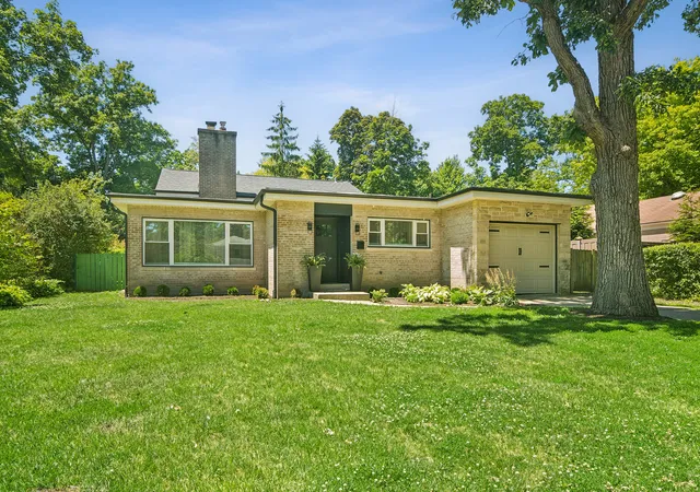 Homes for sale in Highland Park, IL | (Undisclosed), Highland Park, IL 60035 | MLS# 12663892
