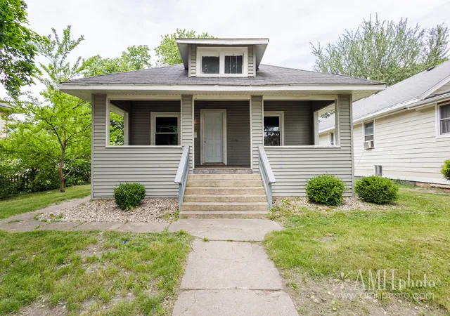 1st image of 459 S Lincoln Ave, Kankakee, IL 60901 | MLS# 12663966