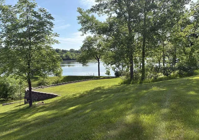 Homes for sale in Antioch, IL | 1201 Bayshore Dr, Antioch, IL 60002 | MLS# 12664134