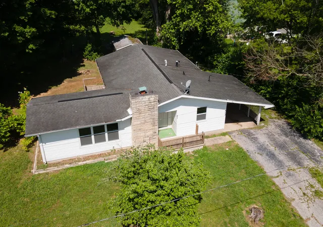 1st image of 513 N 5th St, Vienna, IL 62995 | MLS# 12664141
