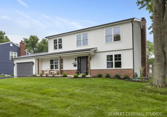3rd image of 1048 Summit Hills Ln, Naperville, IL 60563 | MLS# 12664166