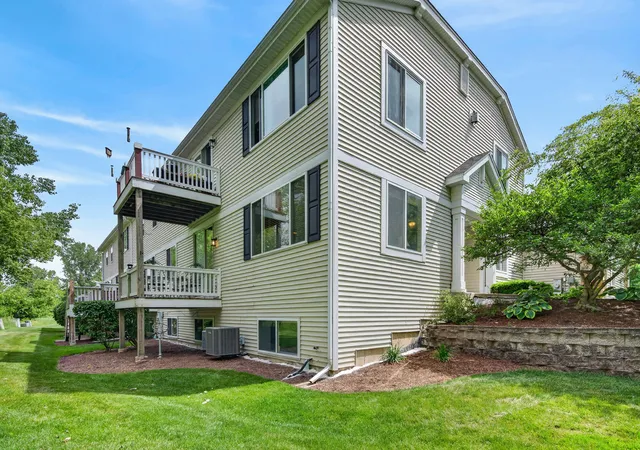Homes for sale in Island Lake, IL | 4323 Blue Iris Ct #4323, Island Lake, IL 60042 | MLS# 12664228