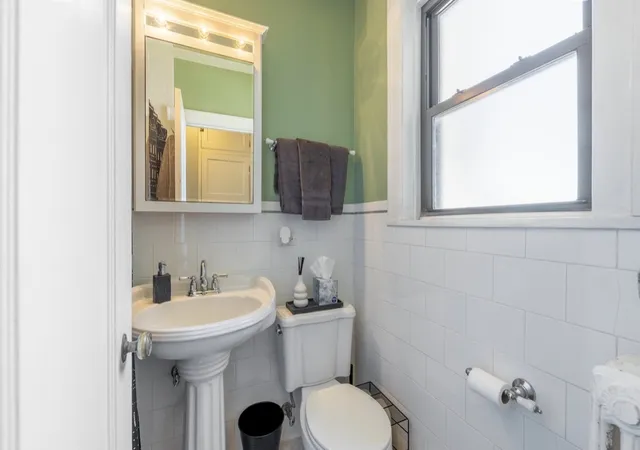 2nd image of 7225 Adams St, Forest Park, IL 60130