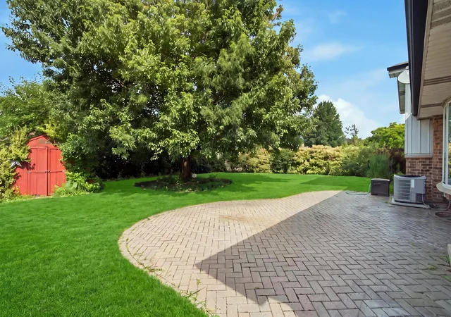 Photo 3 of Sale Pending at 2238 Elmira Ave, Des Plaines, IL 60018 | MLS# 12664265 | Listing updated on 2026-10-09