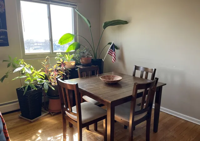 Homes for sale in Chicago, IL | 1415 W Lunt Ave #511, Chicago, IL 60626 | MLS# 12664285