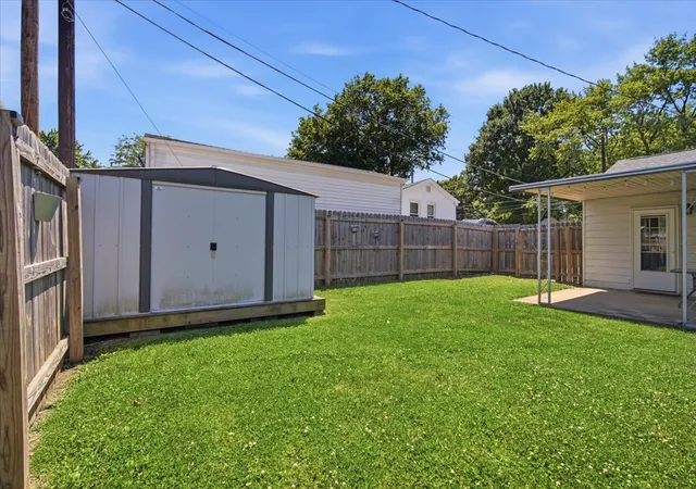 Homes for sale in Bloomington, IL | 1109 N State St, Bloomington, IL 61701 | MLS# 12664411