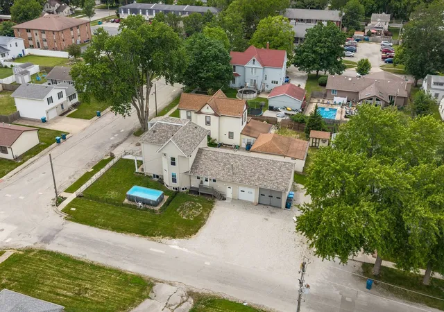 Homes for sale in Pontiac, IL | 223 E Michigan Ave, Pontiac, IL 61764 | MLS# 12664466