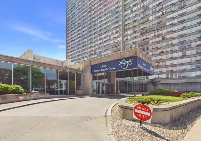 Homes for sale in Chicago, IL | 4800 S Chicago Beach Dr #2308S, Chicago, IL 60615 | MLS# 12664473
