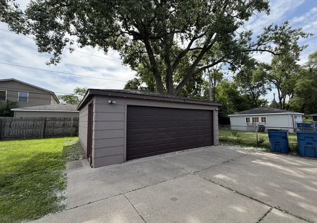 12th image of 1495 Freeland Ave, Calumet City, IL 60409 | MLS# 12664528