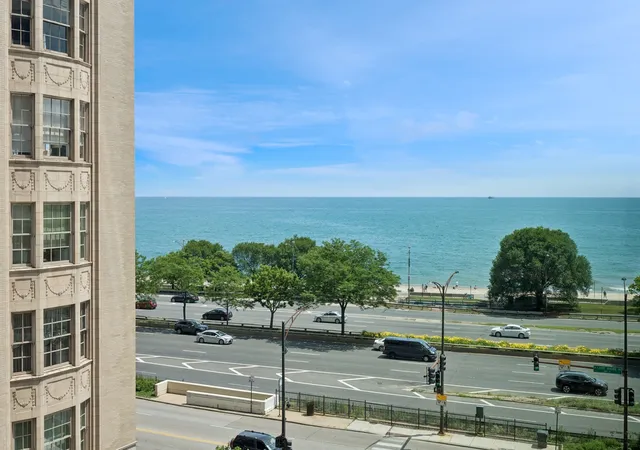 Homes for sale in Chicago, IL | 1150 N Lake Shore Dr #6GH, Chicago, IL 60611 | MLS# 12664611