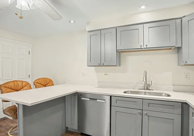 Homes for sale in Palos Hills, IL | 11115 S 84Th Ave #2B, Palos Hills, IL 60465 | MLS# 12664763