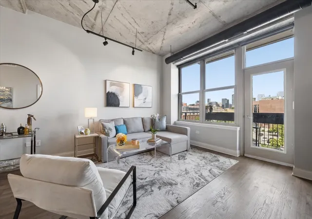 2nd image of 6 S Laflin St #510, Chicago, IL 60607 | MLS# 12664812