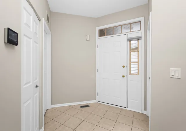 Photo 3 of Townhouse for sale at 2259 Briar Ct, Hoffman Estates, IL 60169 | MLS# 12664818 | Listing updated on 2026-06-17