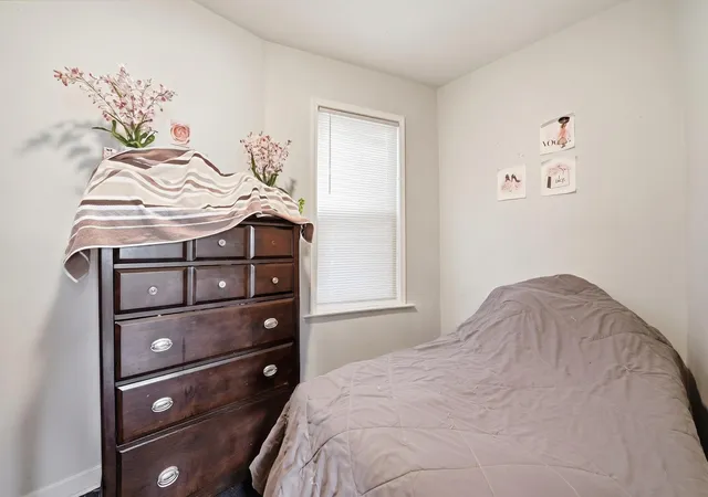 5th image of 3056 E 87Th St, Chicago, IL 60617 | MLS# 12664875