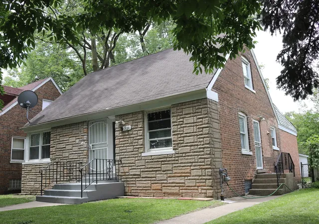 Photo 1 of Single family home for sale at 10134 S Bensley Ave, Chicago, IL 60617 | MLS# 12664904 | Listing updated on 2026-08-02