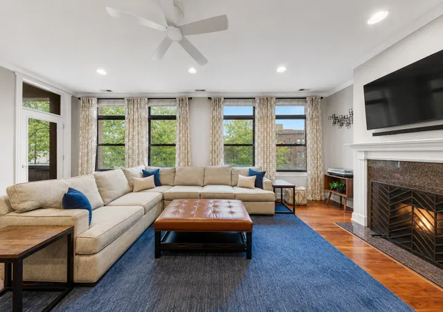 Homes for sale in Chicago, IL | 1908 W Irving Park Rd #201, Chicago, IL 60613 | MLS# 12665171