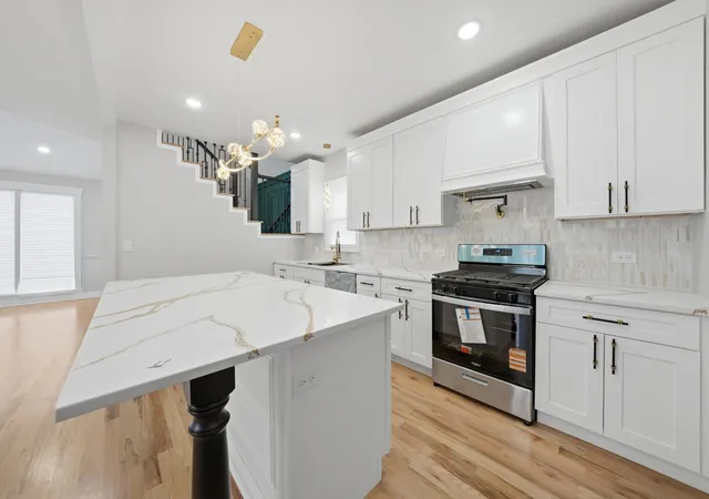 Homes for sale in Chicago, IL | 1513 W 61St St, Chicago, IL 60636 | MLS# 12665175