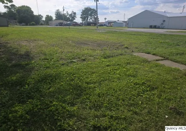1st image of 31 Randolph St, Carthage, IL 62321 | MLS# 12665217