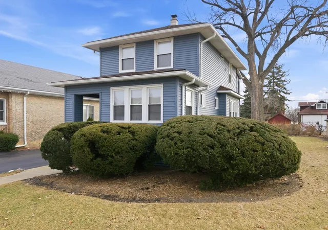3rd image of 1627 S 14Th Ave, Maywood, IL 60153 | MLS# 12665235
