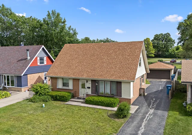 1st image of 5547 Fairway Dr, Crestwood, IL 60418 | MLS# 12665288