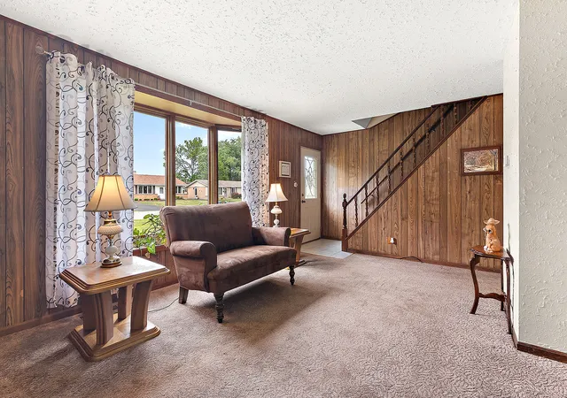5th image of 5547 Fairway Dr, Crestwood, IL 60418 | MLS# 12665288