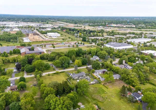 image of 16655 W Applewood Ct, Gurnee, IL 60031 | MLS# 12665294