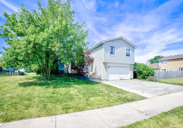 1st image of 649 Hiawatha Dr, Carol Stream, IL 60188 | MLS# 12665414