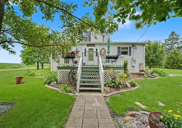 Homes for sale in Rantoul, IL | 1152 County Road 2900 Road, Rantoul, IL 61866 | MLS# 12665471