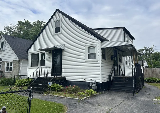 5th image of 16124 Woodbridge Ave, Harvey, IL 60426 | MLS# 12665474