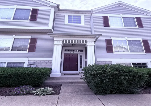 Homes for sale in Bolingbrook, IL | 111 Enclave Cir #D, Bolingbrook, IL 60440 | MLS# 12665535