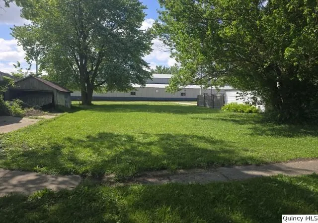 1st image of 140 W 1st St, Dallas City, IL 62330 | MLS# 12665553