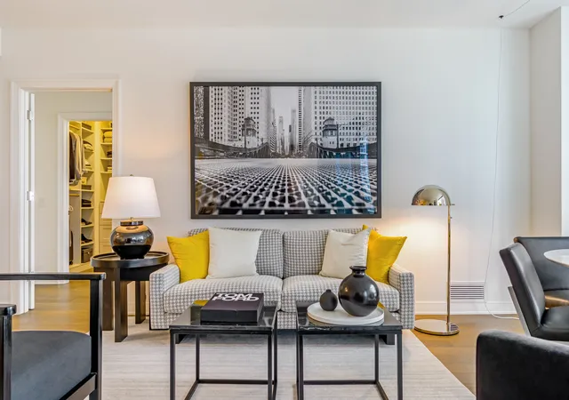 5th image of 211 N Harbor Dr #2403, Chicago, IL 60601 | MLS# 12665559