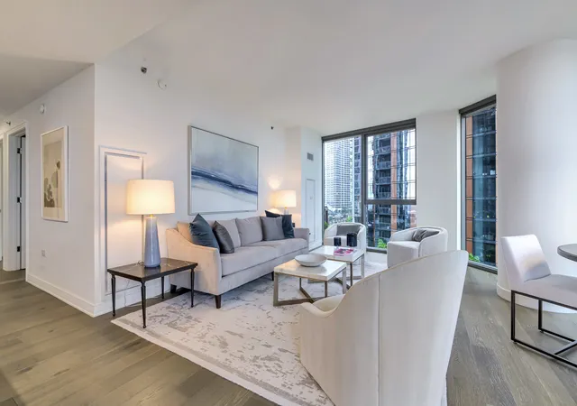 5th image of 211 N Harbor Dr #3309, Chicago, IL 60601 | MLS# 12665602