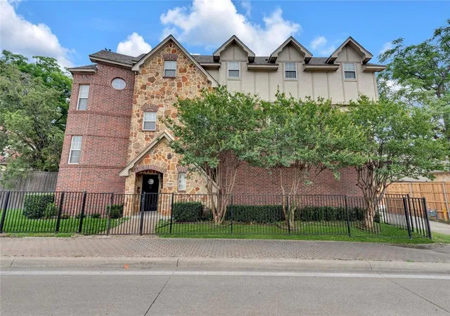 1st image of 5102 Ridgedale Ave, Dallas, TX 75206 | MLS# 12665647