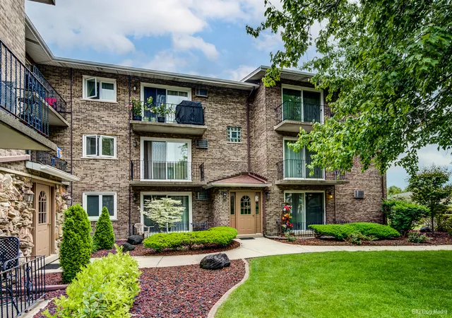 Homes for sale in Orland Park, IL | 9024 W 140th St #3D, Orland Park, IL 60462 | MLS# 12665685