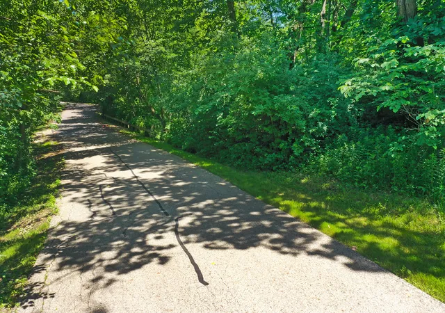 4th image of 3733 Deerwood Dr, Long Grove, IL 60047 | MLS# 12665728