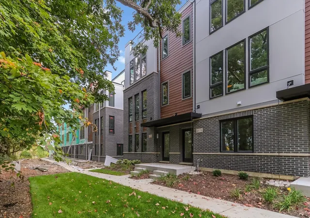Townhouse for sale at 2114 Iron Ridge Ln, Naperville, IL 60563 | MLS# 12665742