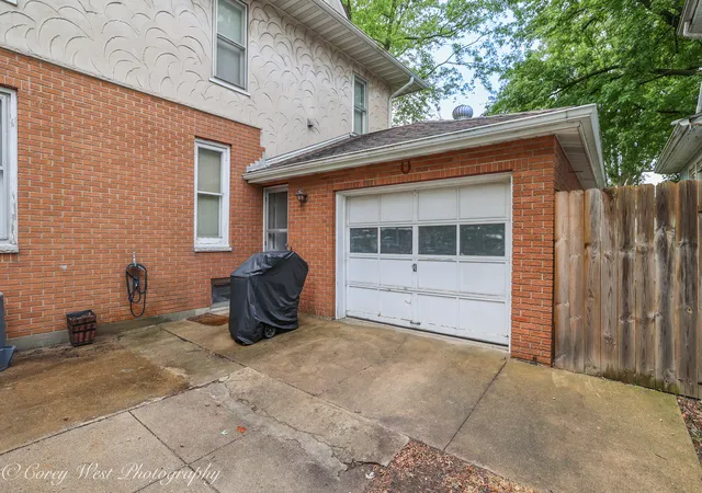 Homes for sale in De Kalb, IL | 131 S 7Th St, De Kalb, IL 60115 | MLS# 12665866