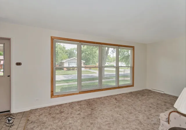 4th image of 244 Lynn Ln, Chicago Heights, IL 60411 | MLS# 12665913