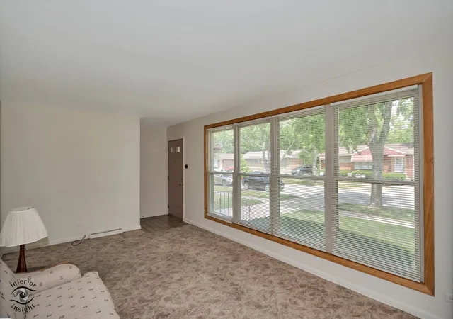 5th image of 244 Lynn Ln, Chicago Heights, IL 60411 | MLS# 12665913