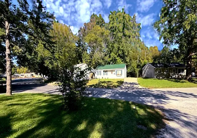 Photo 3 of Single family home for sale at 110 S Scottswood Dr, Urbana, IL 61802 | MLS# 12665918 | Listing updated on 2026-10-22