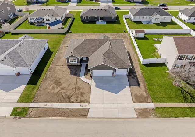 Homes for sale in Bourbonnais, IL | 1683 Arbor Dr, Bourbonnais, IL 60914 | MLS# 12666024