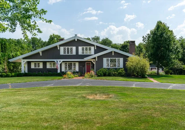 Photo 2 of Single family home for sale at 1910 Hickory Ln, Princeton, IL 61356 | MLS# 12666132 | Listing updated on 2026-09-14
